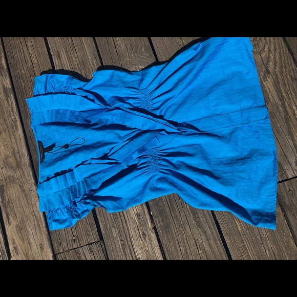 BCBG Blue Cotton Blouse 💙🦋 - Picture 7 of 7